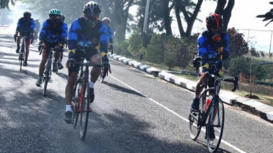  Prajurit Kodiklatal Laksanakan Gowes Sepeda Bersama