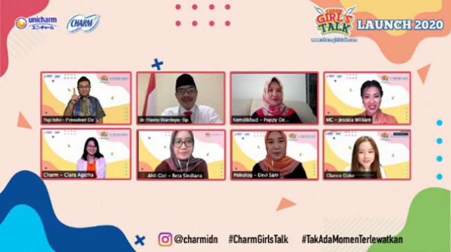 Peleuncuran website Charm Girl's Talk secara virtual