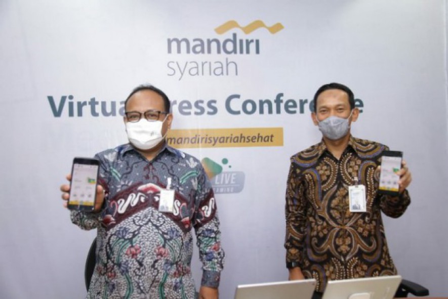 Direksi Mandiri Syariah menunjukan penambahan fitur e emas