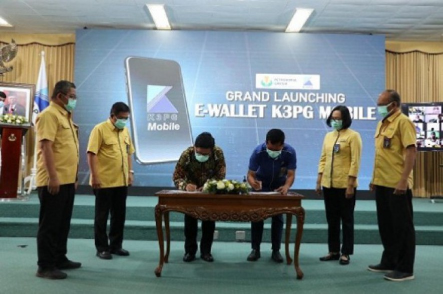 Bank DKI dan Petrokimia Gresik kembangkan aplikasi untuk Kopkar Petrokimia Gresik yaitu K3PG Mobile dengan menambahkan fitur e-Wallet. 