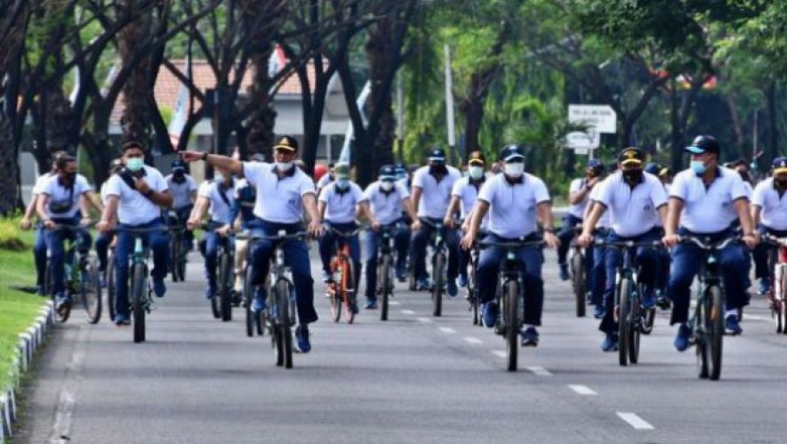 KASAL-Gubernur AAL Gowes Sepeda Bersama