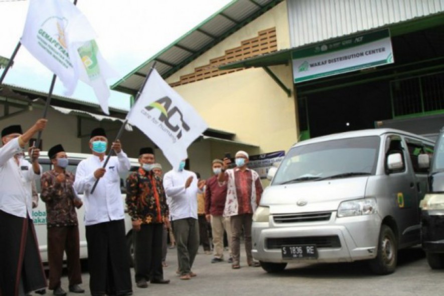 Peluncuran Wakaf Distribution Center