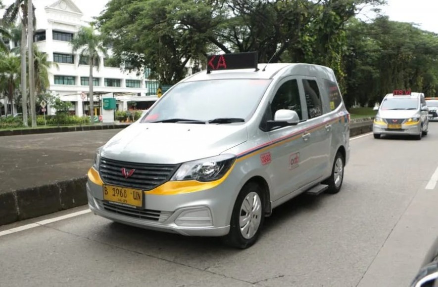 Jababeka and PT Commuter Anak Bangsa Inaugurates a New Transportation Service in Jababeka City 